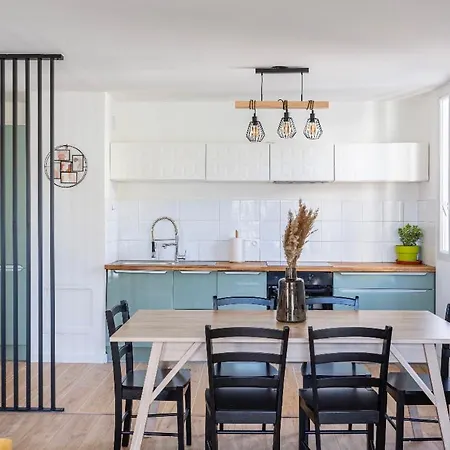 Apartman Spacieux Pres De Paris *